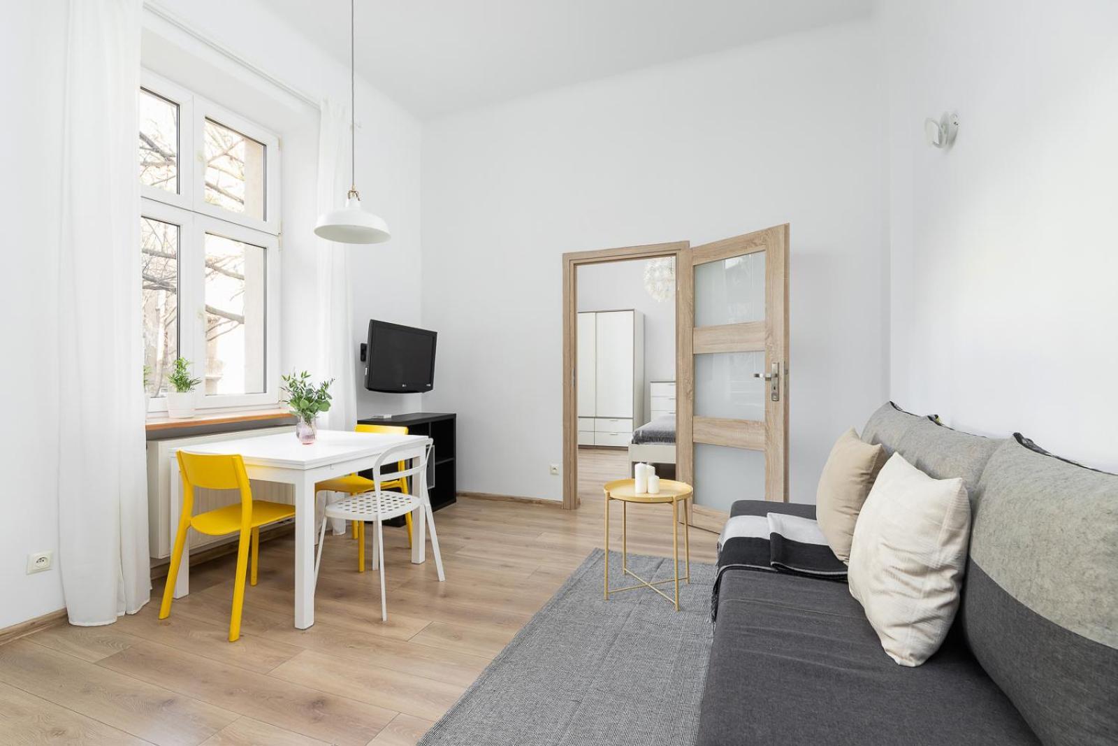 One-Bedroom Apartment